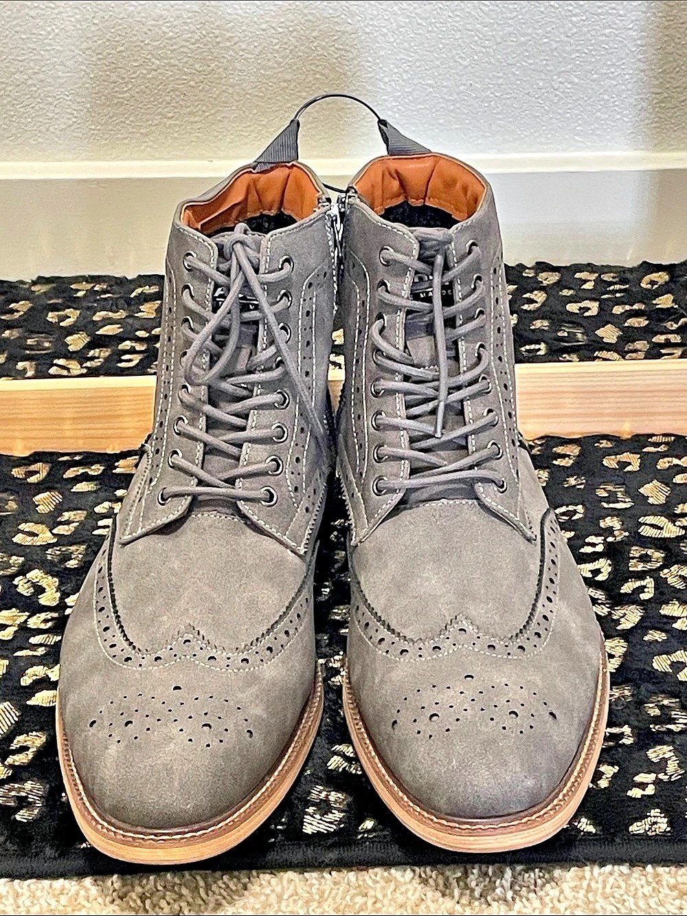 Steve Madden Gray Wingtip Zip Boots